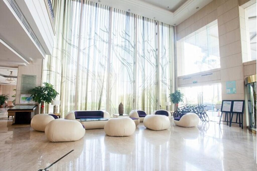 Tienyow Grand Hotel Haikou  Bagian luar foto