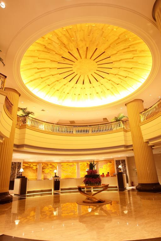 Tienyow Grand Hotel Haikou  Bagian luar foto